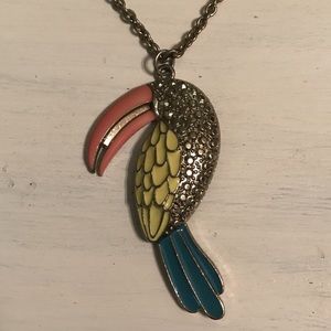Forever 21 toucan bird necklace
